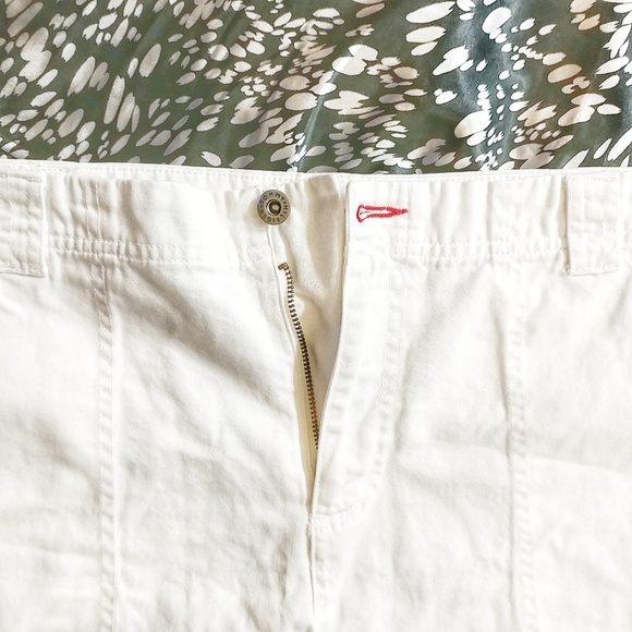 Tommy Hilfiger White Jean Shorts Plus 16 - Picture 3 of 7